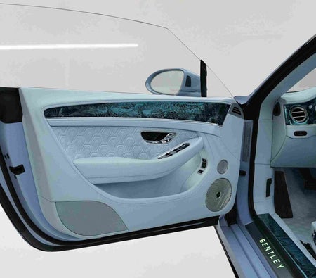 Bentley Continental GTC 2024 — продажа в Дубае — фото 8