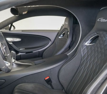 2021 Bugatti Chiron for sale in Dubai — photo 4