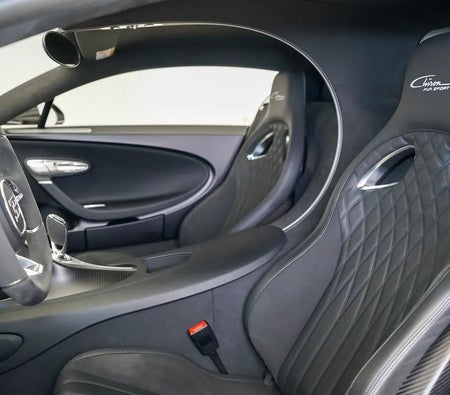 2021 Bugatti Chiron Pur Sport for sale in Dubai — photo 5