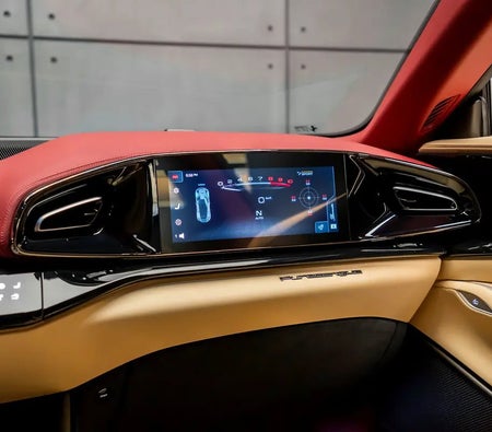Ferrari Purosangue 2024 — продажа в Дубае — фото 8