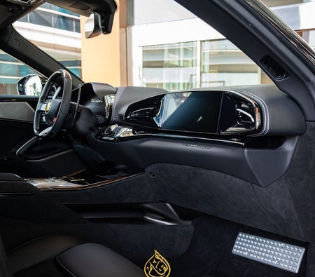 2024 Ferrari SF90 Stradale for sale in Dubai — photo 6