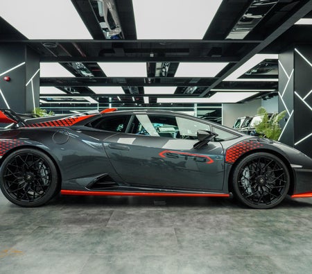Lamborghini Huracan STO 2022 — продажа в Дубае — фото 4