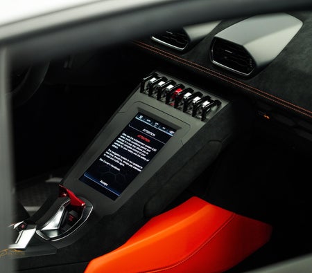 Lamborghini Huracan STO 2022 — продажа в Дубае — фото 8