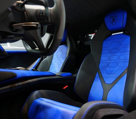 2024 Lamborghini Revuelto for sale in Dubai — photo 6