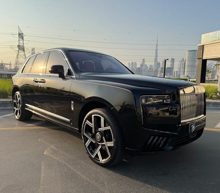 Rolls Royce Cullinan 2025