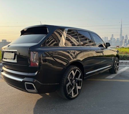 Rolls-Royce Cullinan 2025 — продажа в Дубае — фото 8