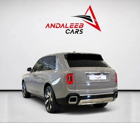 2025 Rolls-Royce Cullinan for sale in Dubai — photo 6