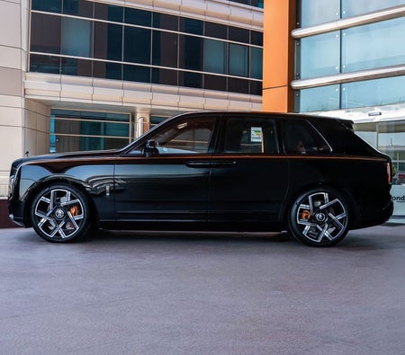2025 Rolls-Royce Cullinan for sale in Dubai — photo 3