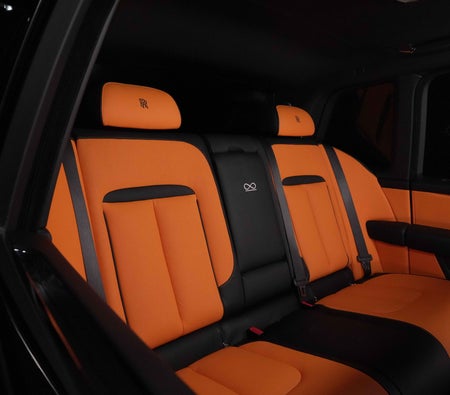 2022 Rolls-Royce Cullinan Black Badge for sale in Dubai — photo 8