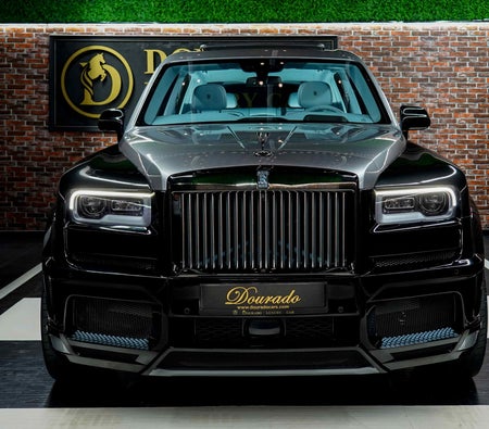 Rolls-Royce Cullinan Black Badge 2022 — продажа в Дубае