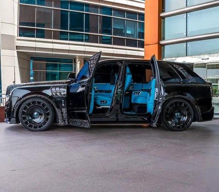 Rolls-Royce Cullinan Black Badge 2025 — продажа в Дубае — фото 6