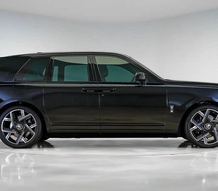 2026 Rolls-Royce Cullinan Black Badge for sale in Dubai — photo 2