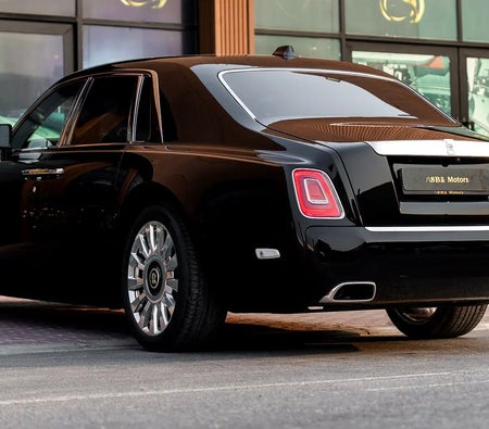 2019 Rolls-Royce Phantom for sale in Dubai — photo 7