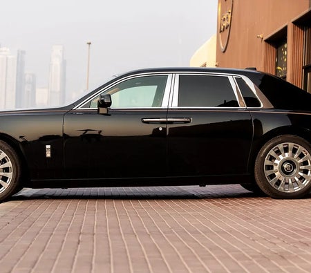 2019 Rolls-Royce Phantom for sale in Dubai — photo 8