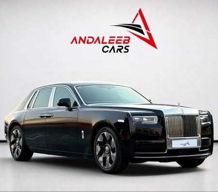 Rolls-Royce Phantom 2025 — продажа в Дубае — фото 4