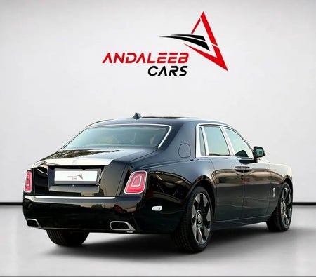Rolls-Royce Phantom 2025 — продажа в Дубае — фото 5