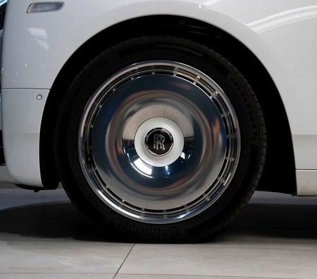 Rolls-Royce Phantom Extended Wheel Base 2024 — продажа в Дубае — фото 4