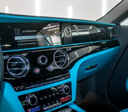 Rolls-Royce Spectre Silver Badge 2025 — продажа в Дубае — фото 8